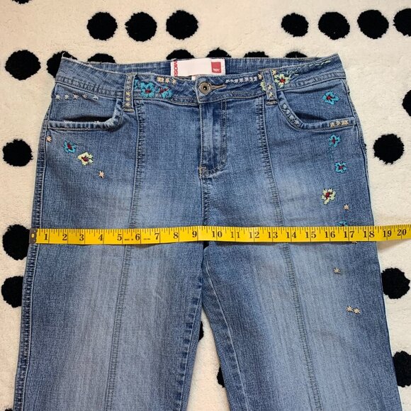 Vintage Y2K Embroidered Light Wash Denim Low Rise Straight Leg Jeans - Picture 8 of 12